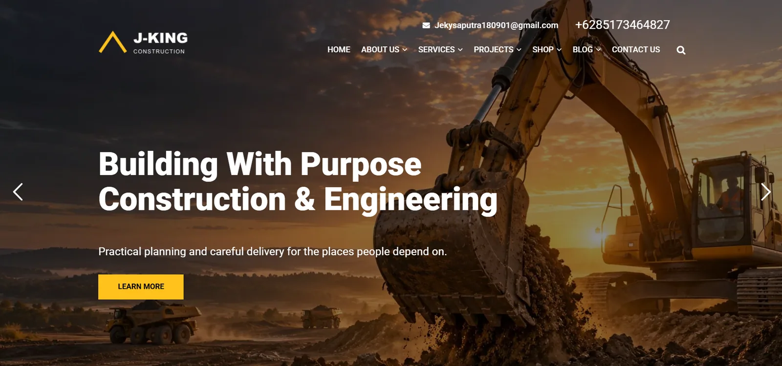 J-KING Construction website homepage